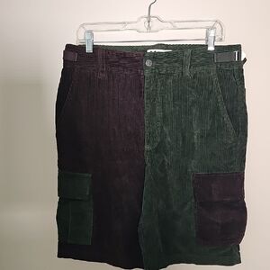 Two-Tone Corduroy Cargo Mens Shorts By‎ Monet Skatboards. Sz 30